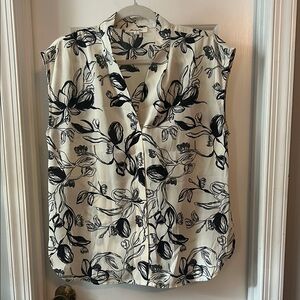 Stitchfix Monday Fun Off White & Black Floral Blouse